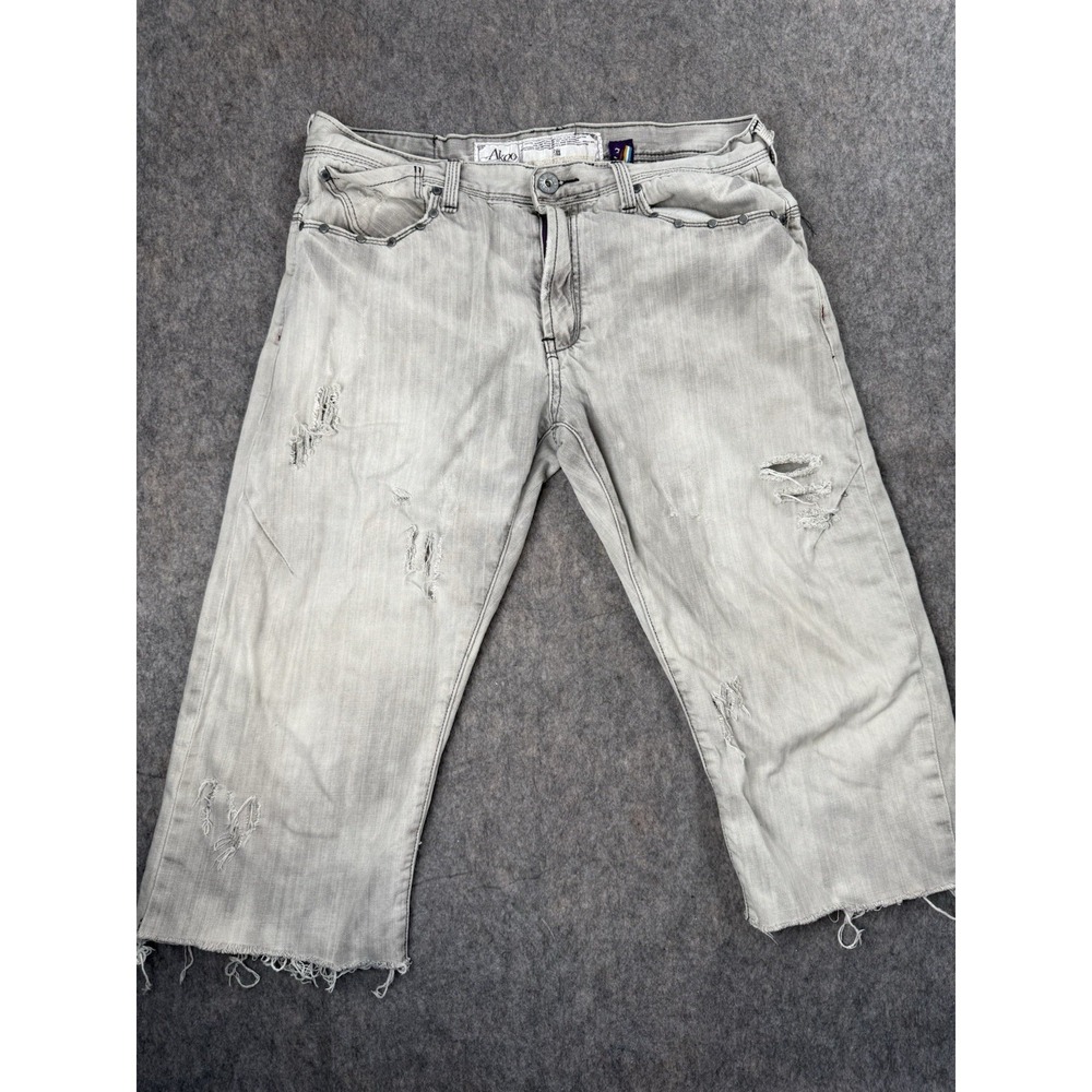 Akoo Grey Cut Denim Shorts Sz 34 Mens Distressed Look Embroidered‎ Pockets
